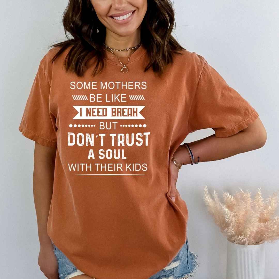 Don't Trust A Soul - Bella canvas