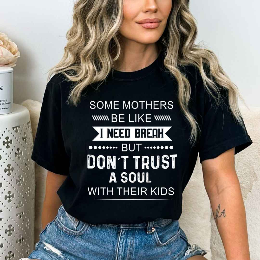 Don't Trust A Soul - Bella canvas