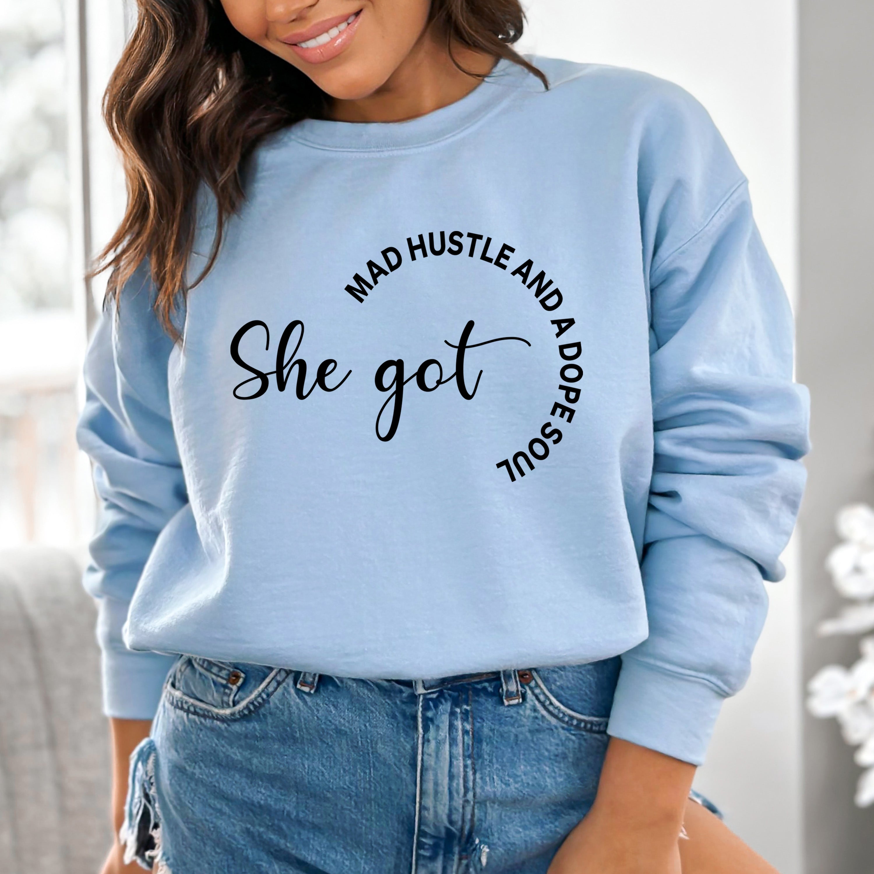 She Got Mad -  Sweatshirt & Hoodie