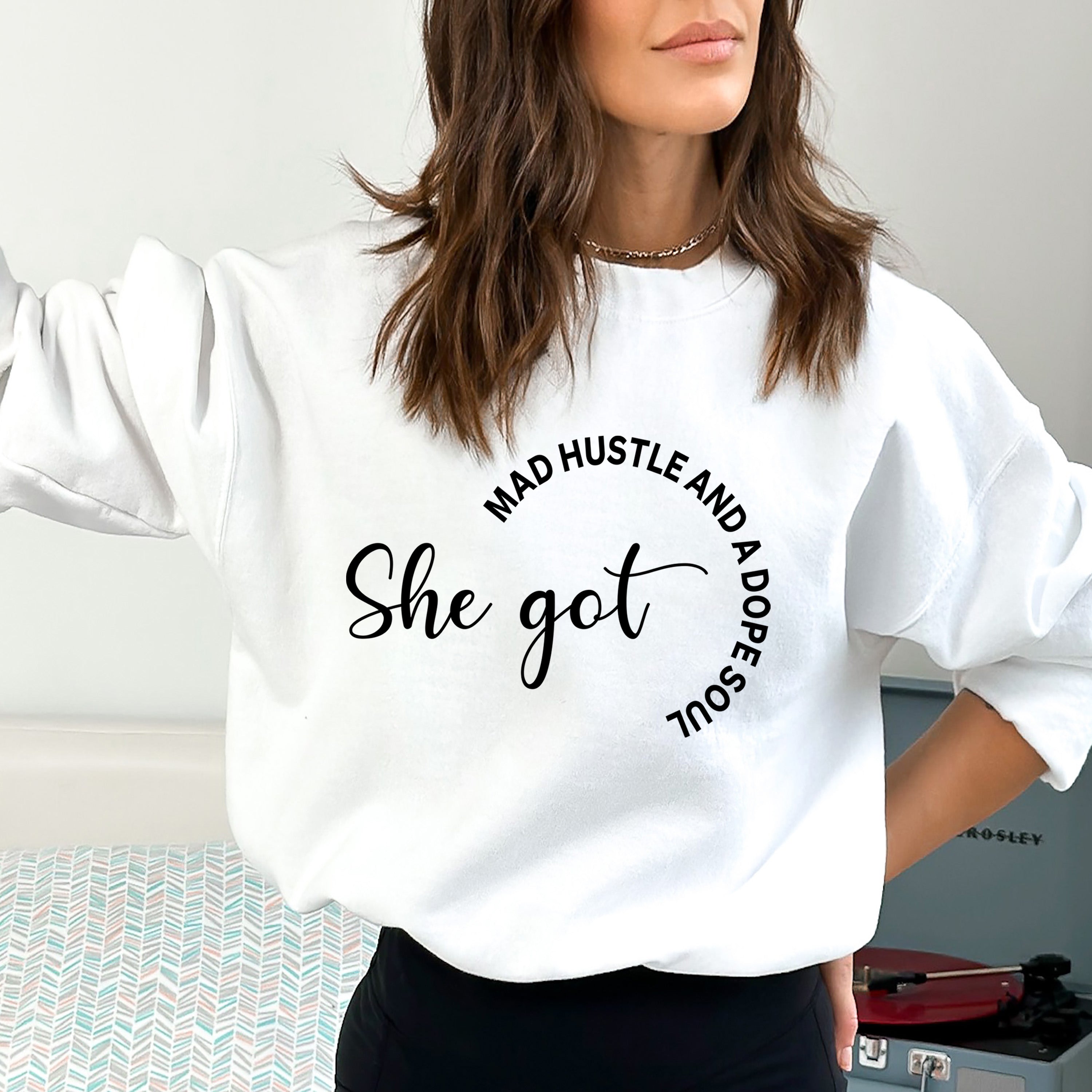 She Got Mad -  Sweatshirt & Hoodie