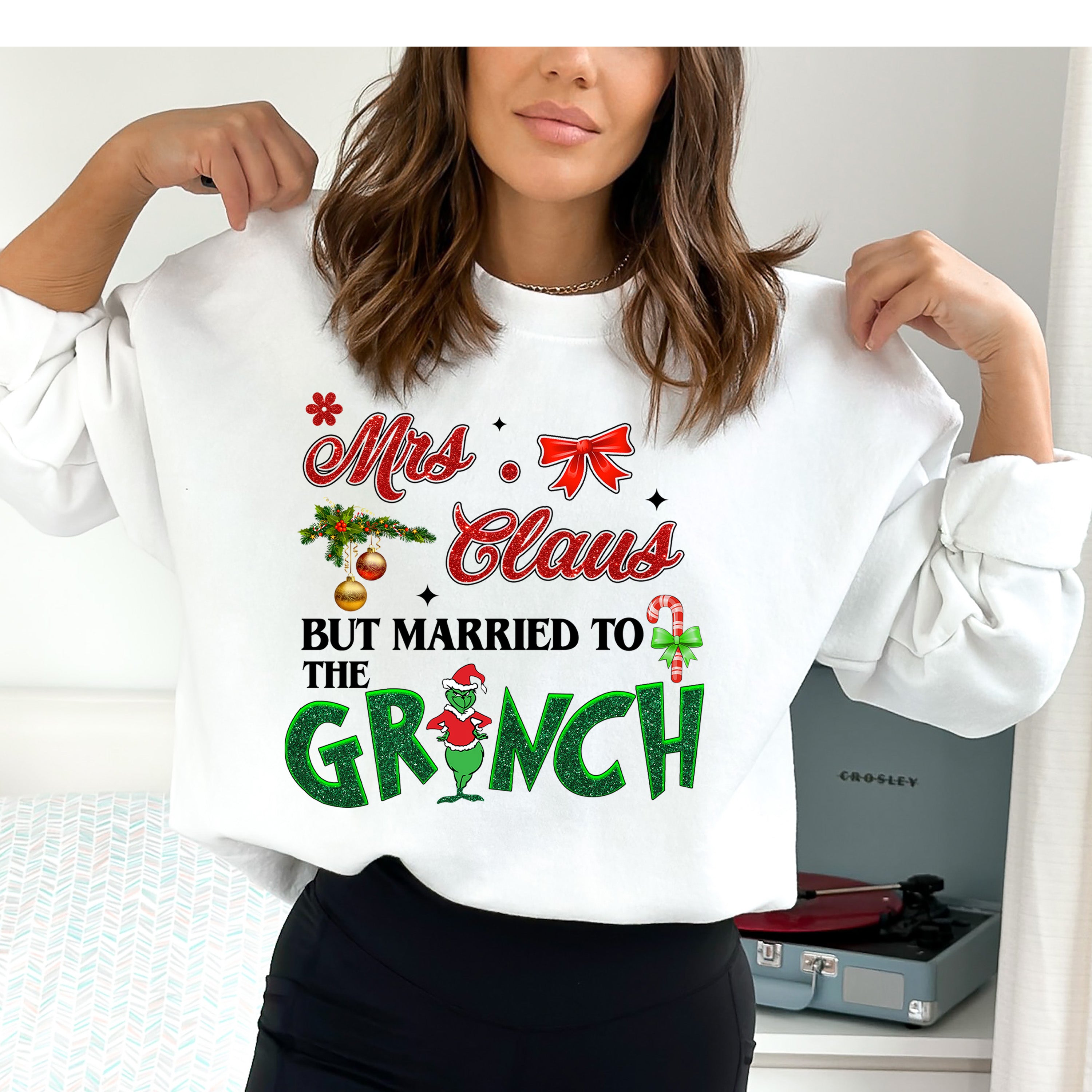 Mrs. Claus But Married To Grinch -  Sweatshirt & Hoodie