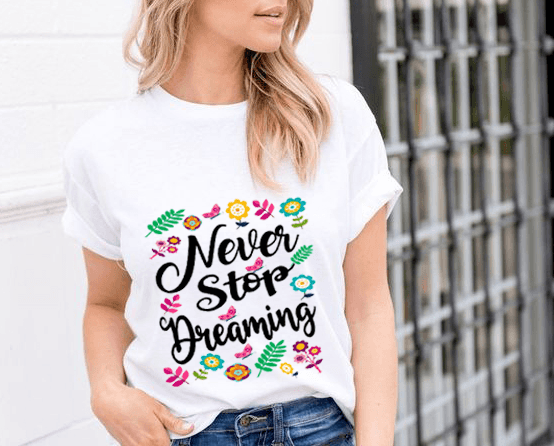 "NEVER STOP DREAMING"