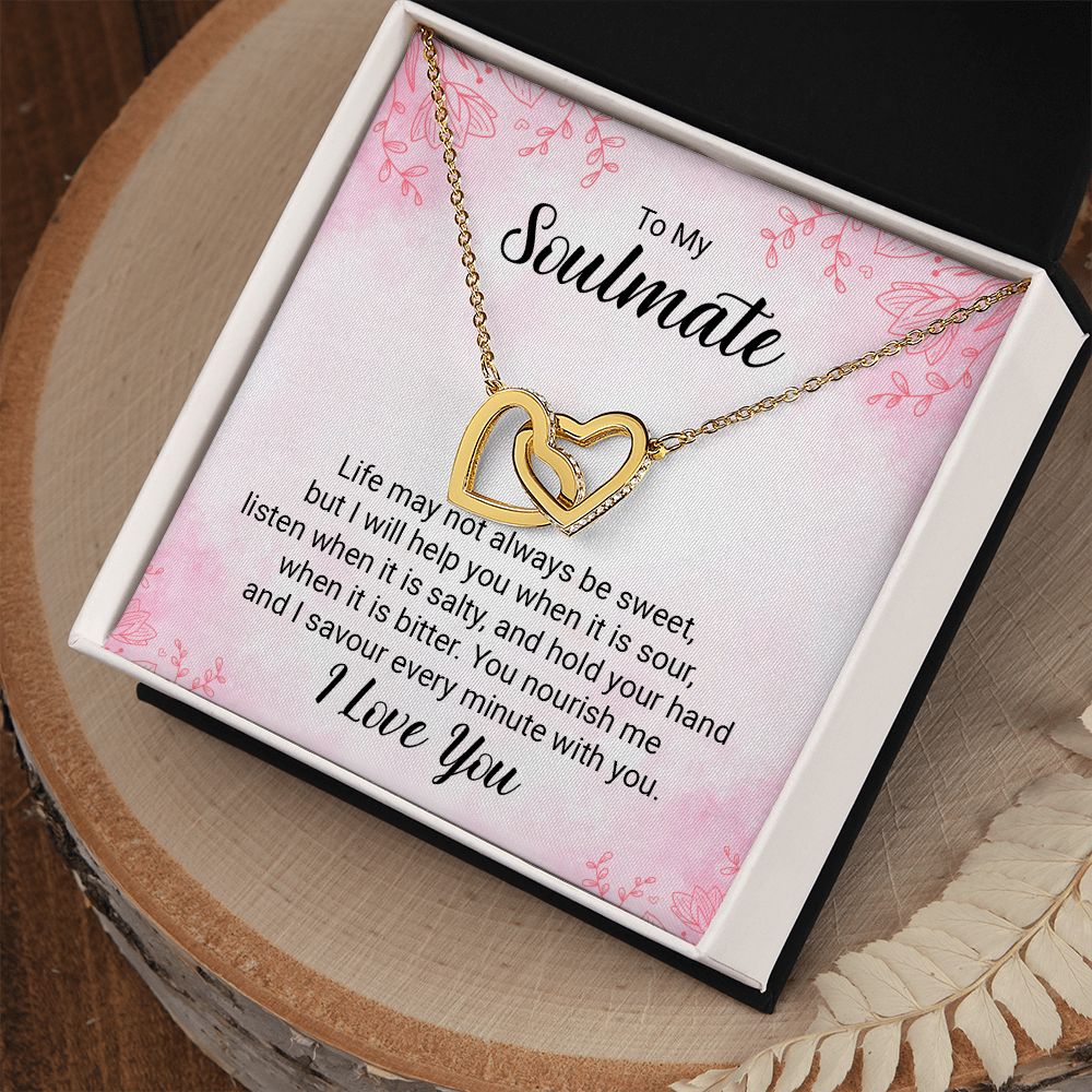 Interlocking Hearts necklace