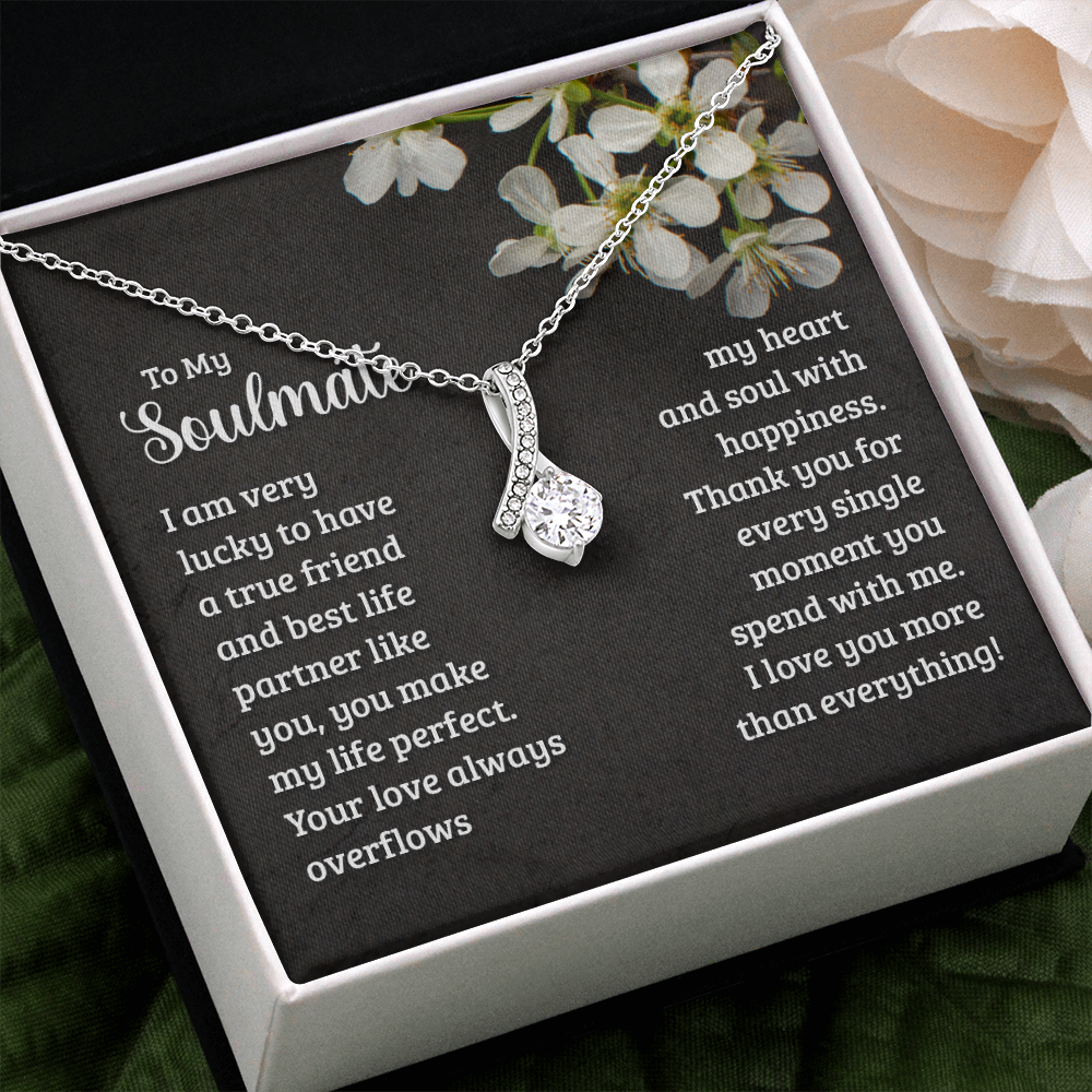 Alluring Beauty Necklace For Soulmate