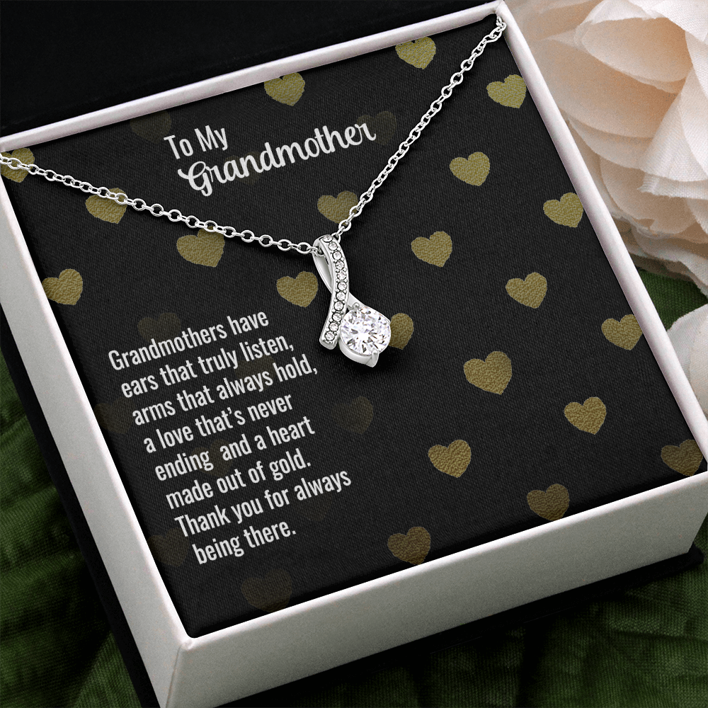 Alluring Beauty Necklace For Grandmother